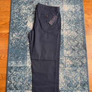 Tommy Hilfiger Men’s Khakis Navy